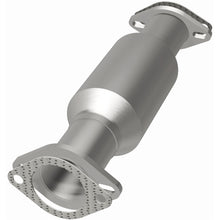 Load image into Gallery viewer, Magnaflow 07-10 Kia Sedona 3.8L California Grade CARB Compliant DF Catalytic Converter

