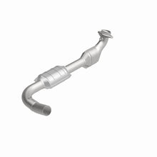 Load image into Gallery viewer, MagnaFlow Conv DF 00-04 Ford E150 4.6L Driver Side

