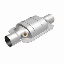 Load image into Gallery viewer, MagnaFlow Conv Univ 2.25 W/Dual O2 Boss
