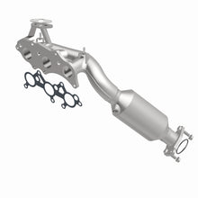 Load image into Gallery viewer, Magnaflow 2013 FJ Cruiser V6 4 OEM Manifold Direct Fit Converter
