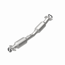 Load image into Gallery viewer, Magnaflow 13-15 Nissan Sentra 1.8L California Grade CARB Compliant DF Catalytic Converter
