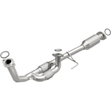 Load image into Gallery viewer, MagnaFlow Conv Direct Fit California Grade CARB Compliant 95-97 Toyota Avalon
