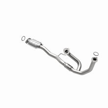 Load image into Gallery viewer, MagnaFlow Conv DF 97-98 Toyota Avalon Camry 3
