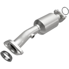Load image into Gallery viewer, MagnaFlow 15-17 Honda Fit L4 1.5L OEM Grade Direct Fit Catalytic Converter
