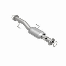 Load image into Gallery viewer, MagnaFlow Conv DF 99-02 4Runner 3.4L rear OEM
