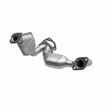 Load image into Gallery viewer, MagnaFlow Conv. DF 98-00 Ranger 3.0/4.0L Fron
