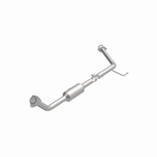Load image into Gallery viewer, Magnaflow 05-07 Toyota Sequoia 4.7L Direct Fit Converter
