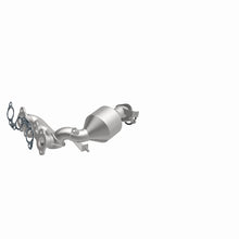 Load image into Gallery viewer, MagnaFlow Conv DF 04-06 Toyota Sienna 3.3L
