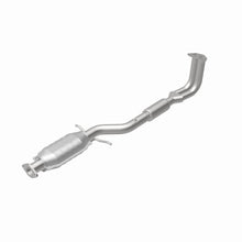 Load image into Gallery viewer, Magnaflow Conv DF 99-01 Hyundai Sonata 2.4L
