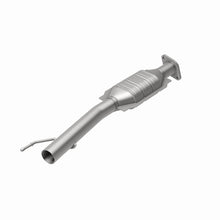 Load image into Gallery viewer, Magnaflow Conv DF 2005 Ford Escape 3.0L
