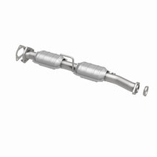 Load image into Gallery viewer, MagnaFlow Conv DF 98-00 Ford Ranger 4.0L/3.0L Rear / 98-00 Mazda B300 3.0L / B4000 4.0L Rear
