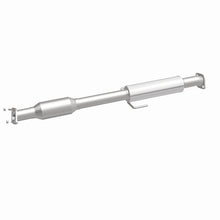 Load image into Gallery viewer, Magnaflow 12-14 Azera 3.3L Underbody Direct Fit Converter
