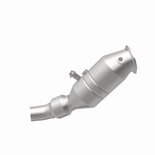 Load image into Gallery viewer, Magnaflow Conv DF 2014 228i 2.0L Close Coupled
