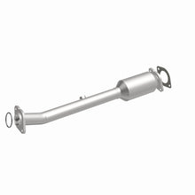 Load image into Gallery viewer, Magnaflow 05-06 Nissan Pathfinder 4.0L Direct Fit Converter
