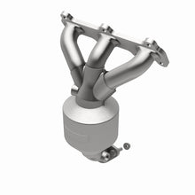 Load image into Gallery viewer, MagnaFlow Conv DF 01-04 Hyundai Santa Fe 2.7L
