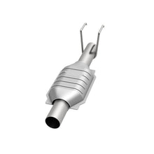 Load image into Gallery viewer, MagnaFlow Conv Dir Fit B1500/2500/3500 94-97
