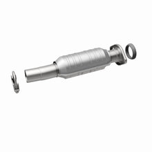 Load image into Gallery viewer, MagnaFlow Conv DF 04 Toyota Sienna 3.3L
