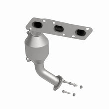 Load image into Gallery viewer, MagnaFlow Conv DF 2004 Mazda MPV 3.0L
