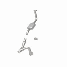 Load image into Gallery viewer, MagnaFlow Conv DF 98-02 3.5L Isuzu Trooper DS
