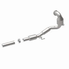 Load image into Gallery viewer, MagnaFlow Converter Direct Fit 15-17 Volkswagen Golf / GTI
