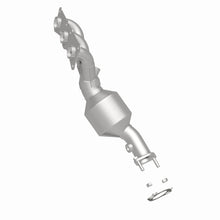 Load image into Gallery viewer, Magnaflow Conv DF 06-08 BMW Z4 3.0L rr
