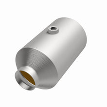 Load image into Gallery viewer, MagnaFlow Conv Universal 2.50 Mid O2 CA
