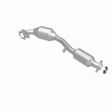 Load image into Gallery viewer, Magnaflow 2005 Saab 9-2X 2.5L Direct Fit Converter
