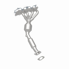 Load image into Gallery viewer, MagnaFlow Conv DF 05-06 Ford Focus 2.0L
