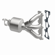 Load image into Gallery viewer, MagnaFlow Conv DF 05-07 Kia Sportage 2.7L Passenger Side
