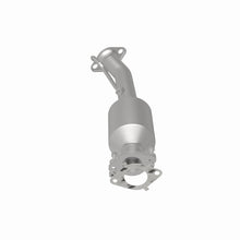 Load image into Gallery viewer, Magnaflow 13-15 NV200 2 Underbody Direct Fit Converter
