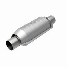 Load image into Gallery viewer, Magnaflow Conv Univ 2.50 1/O2 CA
