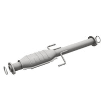 Load image into Gallery viewer, MagnaFlow Conv DF 02-04 Tacoma 3.4L rear 50S
