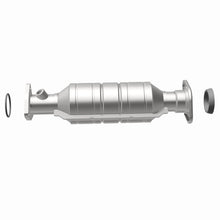 Load image into Gallery viewer, MagnaFlow Conv DF 1998 Honda Odyssey 2.3L
