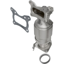Load image into Gallery viewer, MagnaFlow 12-14 Honda CR-V 2.4L L4 GAS California Catalytic Converter Direct Fit
