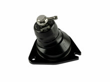 Load image into Gallery viewer, Turbosmart Honda Civic Type R (FK2/FK8/FL5) Plumb Back Kompact Diverter Valve
