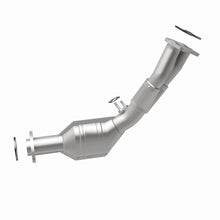 Load image into Gallery viewer, MagnaFlow Conv DF 01-04 Toyota Tacoma 2.7L
