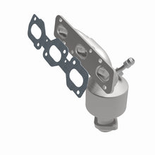 Load image into Gallery viewer, MagnaFlow Conv DF 00-01 Mazda MPV 2.5L Manifold
