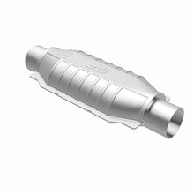 Load image into Gallery viewer, MagnaFlow Conv Universal 2.00 inch with single O2 OEM
