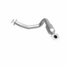 Load image into Gallery viewer, Magnaflow Conv DF 10-12 Toy FJ/4Runner 4.0L
