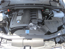 Load image into Gallery viewer, K&amp;N 06 BMW 325 3.0L-L6 Drop In Air Filter
